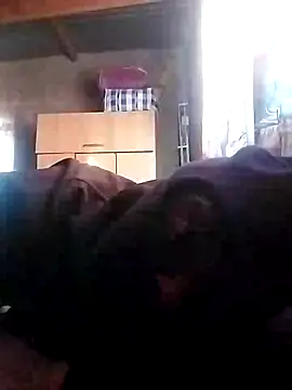 Snapshot of LaneYam chatting on 07/15/26, 07:02 LaneYam online show from 07/15/26, 07:02