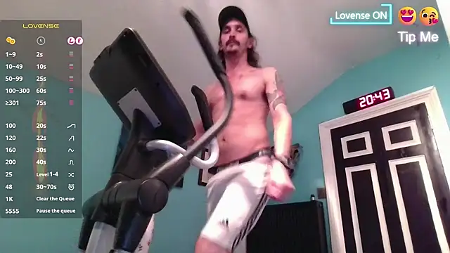 Snapshot of riffraphboi chatting on 09/10/25, 07:36 riffraphboi online show from 09/10/25, 07:36