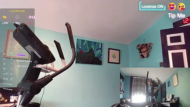 Snapshot of riffraphboi chatting on 09/29/25, 11:15 riffraphboi online show from 09/29/25, 11:15