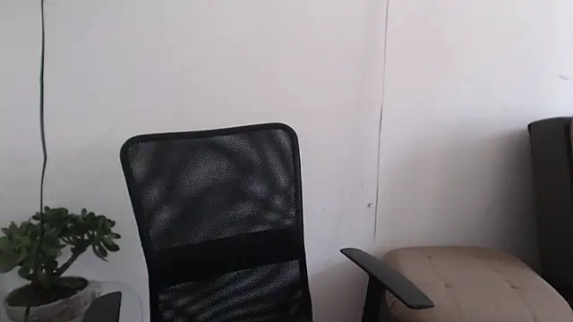 squirt-secret online show from 02/17/25, 07:31