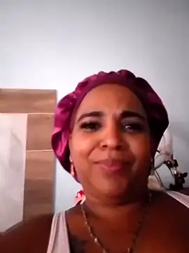 Teresa mm online show from 10/14/25, 01:45