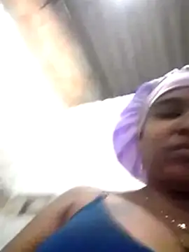 Teresa mm online show from 11/29/25, 02:20