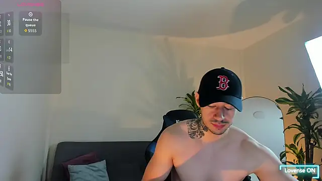 Snapshot of Salvatore_costa chatting on 10/09/25, 01:14 Salvatore costa online show from 10/09/25, 01:14