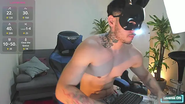 Snapshot of Salvatore_costa chatting on 10/30/25, 12:56 Salvatore costa online show from 10/30/25, 12:56