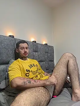 Snapshot of Salvatore_costa chatting on 04/02/26, 01:36 Salvatore costa online show from 04/02/26, 01:36