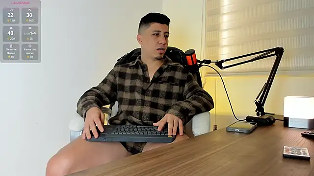 Fraannco online show from 01/28/25, 01:59