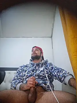 Snapshot of davidcr89 chatting on 01/18/26, 05:55 davidcr89 online show from 01/18/26, 05:55