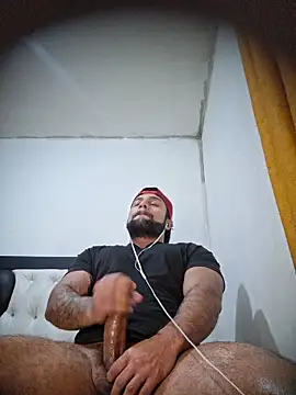 Snapshot of davidcr89 chatting on 01/19/26, 04:38 davidcr89 online show from 01/19/26, 04:38