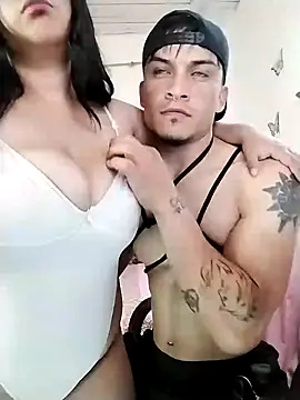 Snapshot of _TommyandGrace chatting on 01/24/25, 05:42 TommyandGrace online show from 01/24/25, 05:42