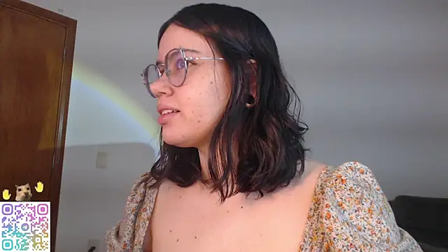 crystalll room online show from 07/16/26, 02:28