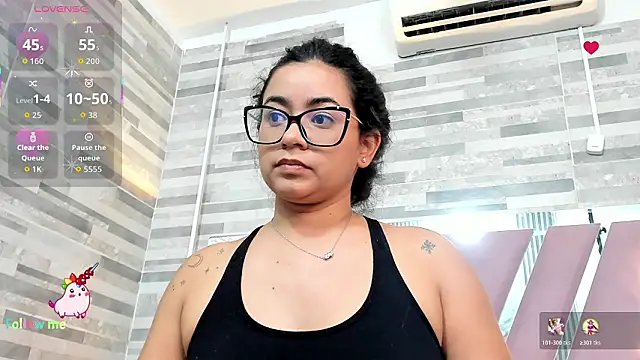 Snapshot of miilaklum chatting on 03/21/26, 06:55 miilaklum online show from 03/21/26, 06:55