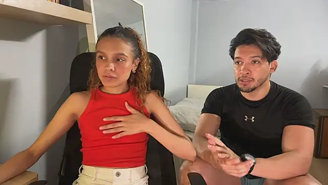 Snapshot of RagnarLothbrokXX chatting on 10/25/25, 07:41 RagnarLothbrokXX online show from 10/25/25, 07:41