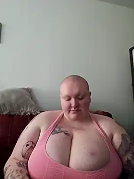 Snapshot of CorgiGodez98 chatting on 03/31/26, 05:35 CorgiGodez98 online show from 03/31/26, 05:35