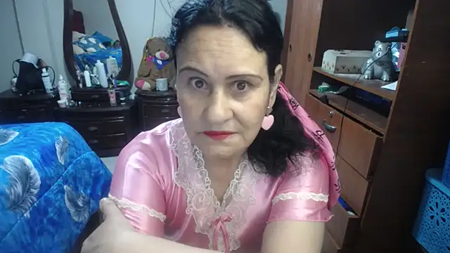 Snapshot of jazmin_mature_ chatting on 05/26/26, 10:55 jazmin mature online show from 05/26/26, 10:55
