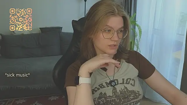 Snapshot of _JessieVibes chatting on 07/18/26, 01:48 JessieVibes online show from 07/18/26, 01:48