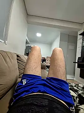 Snapshot of uberdot chatting on 01/29/25, 07:36 uberdot online show from 01/29/25, 07:36