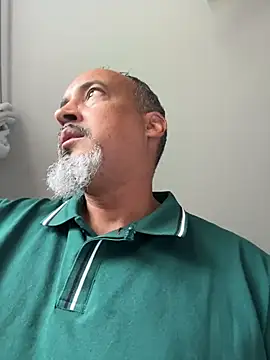 TheConfidentialClub online show from 09/30/25, 04:34