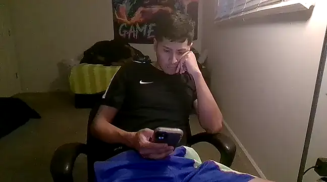 Snapshot of PerroDemonioHot chatting on 02/05/25, 10:44 PerroDemonioHot online show from 02/05/25, 10:44