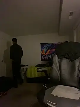 Snapshot of PerroDemonioHot chatting on 02/23/25, 05:34 PerroDemonioHot online show from 02/23/25, 05:34