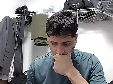 Snapshot of PerroDemonioHot chatting on 02/11/26, 06:35 PerroDemonioHot online show from 02/11/26, 06:35