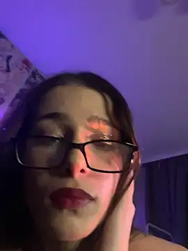 Snapshot of mollyEXD chatting on 01/16/25, 10:42 mollyEXD online show from 01/16/25, 10:42