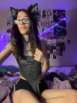 Snapshot of mollyEXD chatting on 01/25/25, 08:21 mollyEXD online show from 01/25/25, 08:21