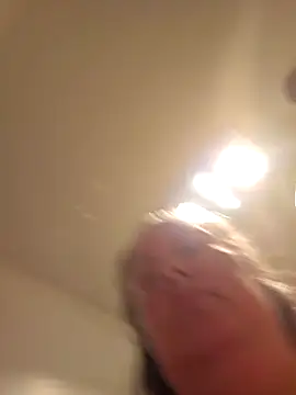 Snapshot of k1w1bbw chatting on 01/25/25, 06:23 k1w1bbw online show from 01/25/25, 06:23