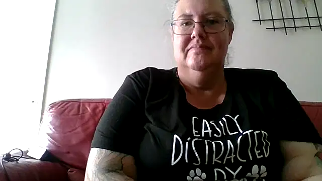 Snapshot of k1w1bbw chatting on 02/15/25, 02:37 k1w1bbw online show from 02/15/25, 02:37