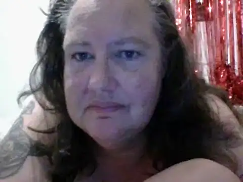 Snapshot of k1w1bbw chatting on 02/18/25, 07:43 k1w1bbw online show from 02/18/25, 07:43