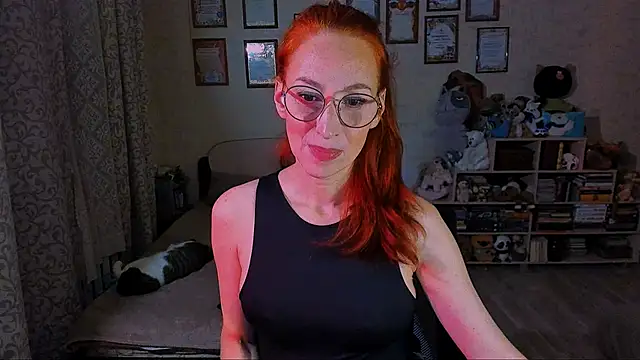 Snapshot of red_rocco chatting on 02/16/25, 04:10 red rocco online show from 02/16/25, 04:10