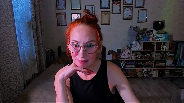 Snapshot of red_rocco chatting on 02/18/25, 02:16 red rocco online show from 02/18/25, 02:16