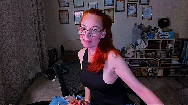 Snapshot of red_rocco chatting on 02/18/25, 05:21 red rocco online show from 02/18/25, 05:21