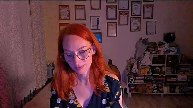 Snapshot of red_rocco chatting on 03/18/25, 07:42 red rocco online show from 03/18/25, 07:42