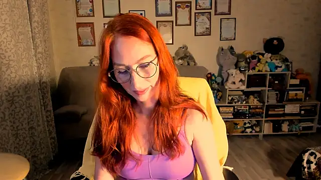 Snapshot of red_rocco chatting on 09/19/25, 03:24 red rocco online show from 09/19/25, 03:24