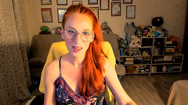 Snapshot of red_rocco chatting on 09/27/25, 04:34 red rocco online show from 09/27/25, 04:34