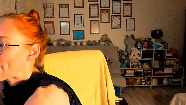 Snapshot of red_rocco chatting on 10/07/25, 03:20 red rocco online show from 10/07/25, 03:20