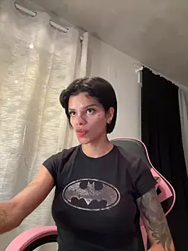 Snapshot of Rosariolovex chatting on 02/22/25, 09:34 Rosariolovex online show from 02/22/25, 09:34