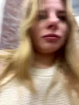 LanaSparks online show from 09/30/25, 04:17