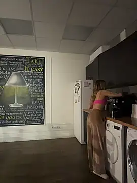 LanaSparks online show from 12/14/25, 04:29