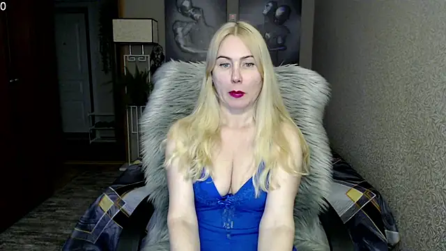Snapshot of _Mire11a69 chatting on 03/13/25, 05:07  Mire11a69 online show from 03/13/25, 05:07