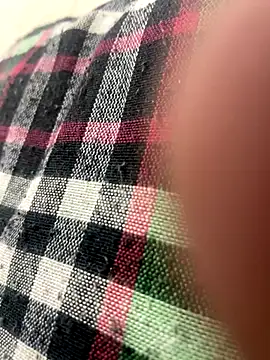 YourSuperTanya online show from 11/04/25, 05:50