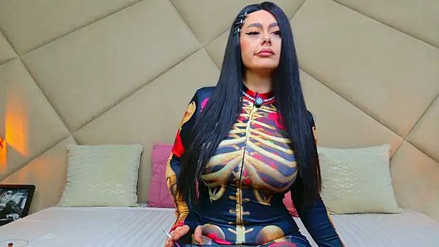 Snapshot of ChloeFrost chatting on 03/25/26, 06:08 ChloeFrost online show from 03/25/26, 06:08