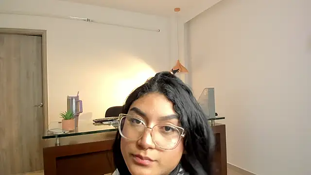 Camila Mason online show from 02/08/25, 04:25