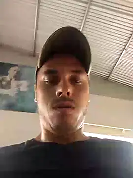 marquesgostoso40 online show from 01/17/25, 06:44