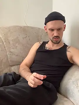 AssHunter4k online show from 02/24/25, 01:21