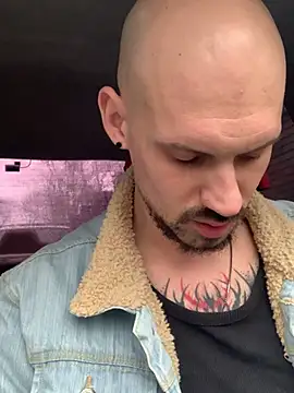 AssHunter4k online show from 02/27/25, 11:52