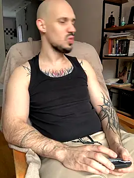 AssHunter4k online show from 12/01/25, 08:41