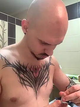 AssHunter4k online show from 12/05/25, 09:29