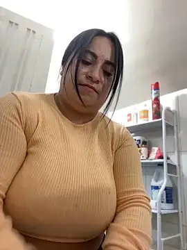 Miia Jazmin online show from 02/08/25, 03:21