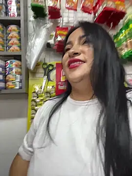 Snapshot of Miia_Jazmin chatting on 02/04/26, 01:06 Miia Jazmin online show from 02/04/26, 01:06